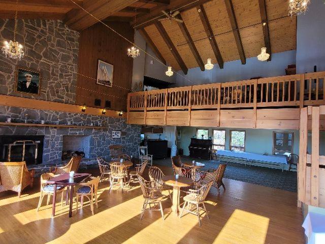 Liscombe Lodge Resort & Conference Center Exterior photo